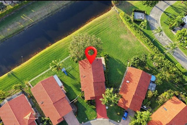 16473 Del Palacio Court, Delray Beach, FL 33484