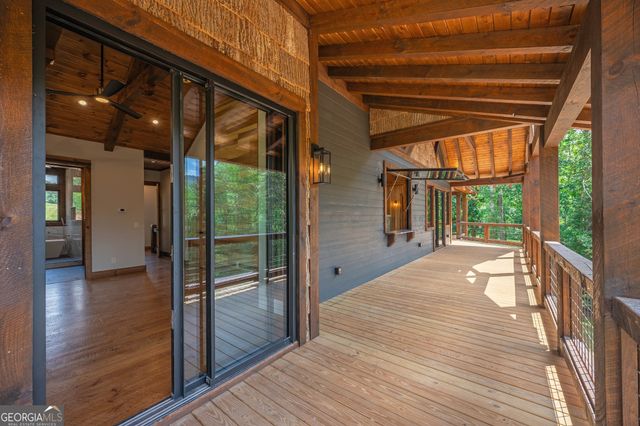42 Waterstone Way, Mineral Bluff, GA 30559
