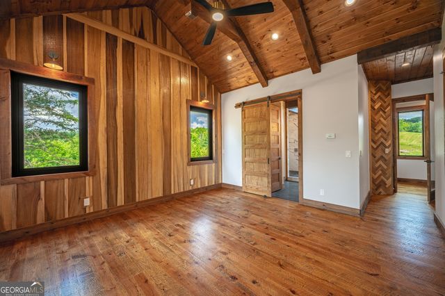 42 Waterstone Way, Mineral Bluff, GA 30559