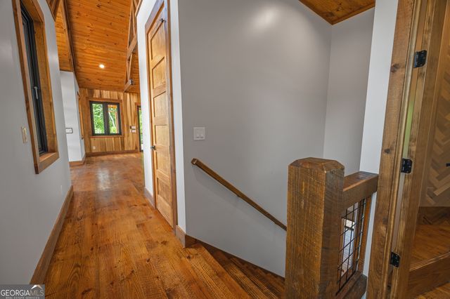 42 Waterstone Way, Mineral Bluff, GA 30559