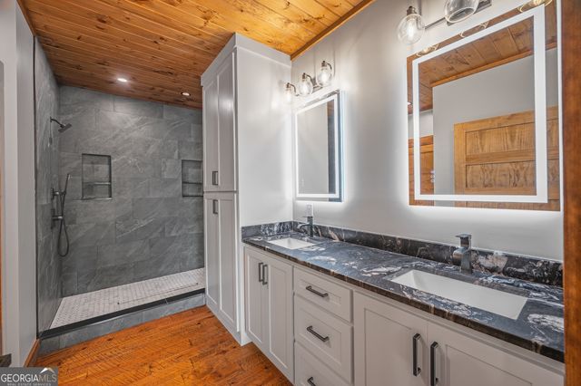 42 Waterstone Way, Mineral Bluff, GA 30559
