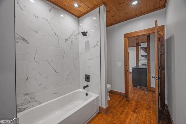 42 Waterstone Way, Mineral Bluff, GA 30559