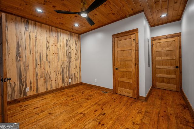 42 Waterstone Way, Mineral Bluff, GA 30559
