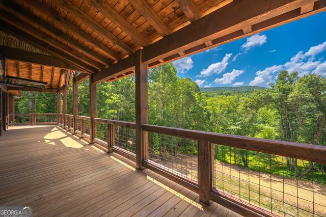 42 Waterstone Way, Mineral Bluff, GA 30559