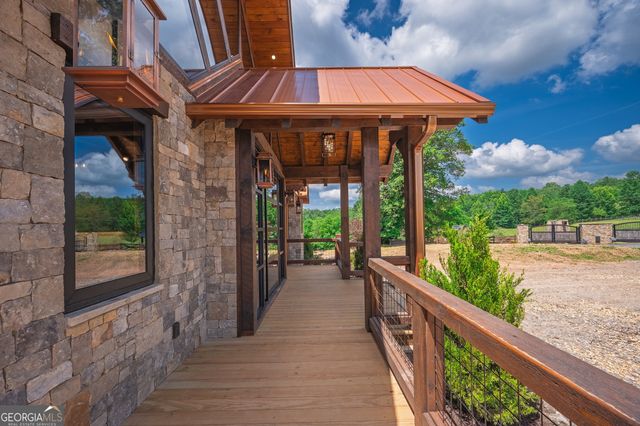 42 Waterstone Way, Mineral Bluff, GA 30559
