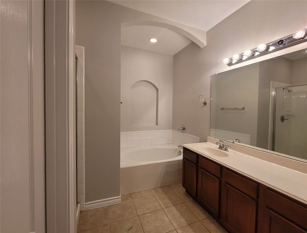 806 Bens Drive, Anna, TX 75409