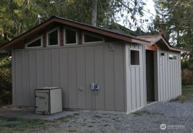 441 E Pointes Drive E, Shelton, WA 98584