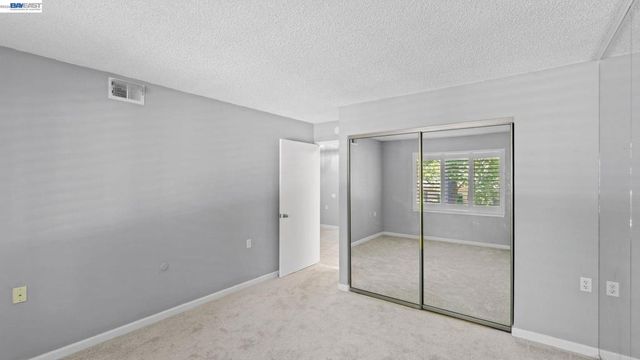 2128 Tice Creek Dr 3, Walnut Creek, CA 94595
