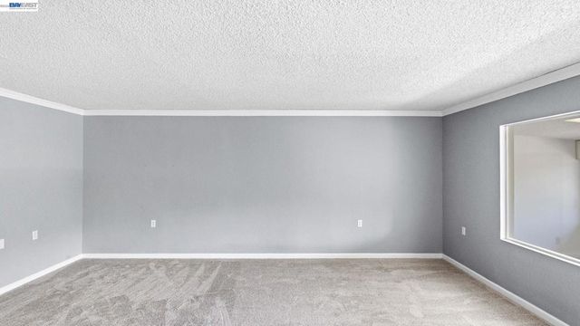 2128 Tice Creek Dr 3, Walnut Creek, CA 94595