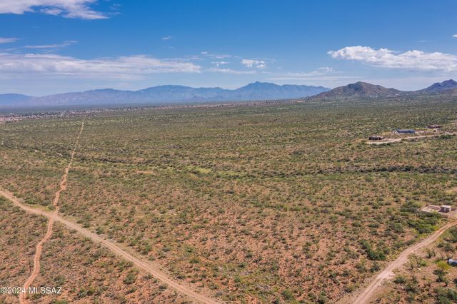 9789 E Ocotillo Rim Trail, Vail, AZ 85641