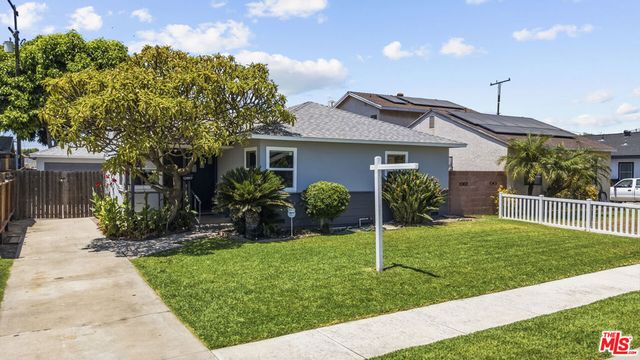12817 Blodgett Avenue, Downey, CA 90242