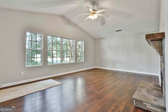 282 Sanders Davis Road, Newnan, GA 30263