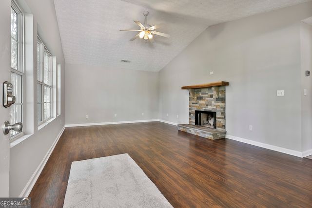 282 Sanders Davis Road, Newnan, GA 30263