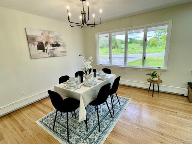 70 County Route 17, Pine Bush, NY 12566