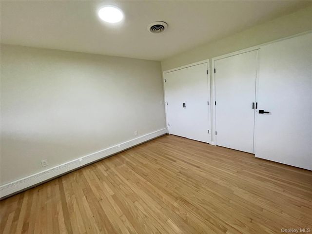 70 County Route 17, Pine Bush, NY 12566
