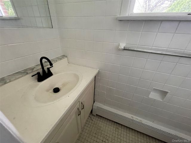 70 County Route 17, Pine Bush, NY 12566