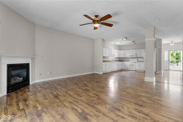 11266 Black Gold Drive, Noblesville, IN 46060