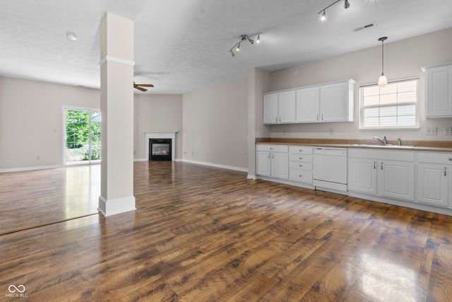 11266 Black Gold Drive, Noblesville, IN 46060