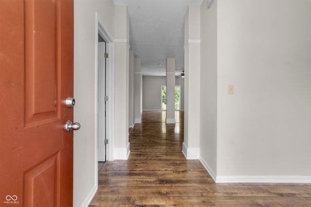 11266 Black Gold Drive, Noblesville, IN 46060