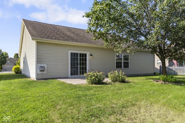 11266 Black Gold Drive, Noblesville, IN 46060