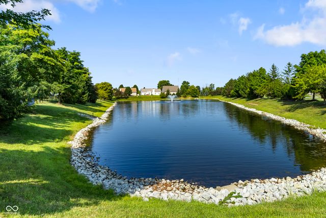 11266 Black Gold Drive, Noblesville, IN 46060