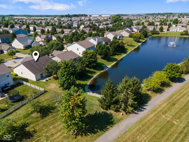 11266 Black Gold Drive, Noblesville, IN 46060