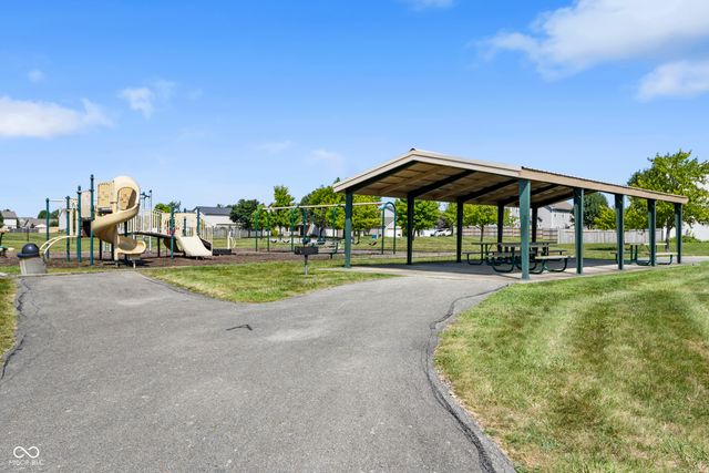 11266 Black Gold Drive, Noblesville, IN 46060