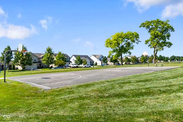 11266 Black Gold Drive, Noblesville, IN 46060