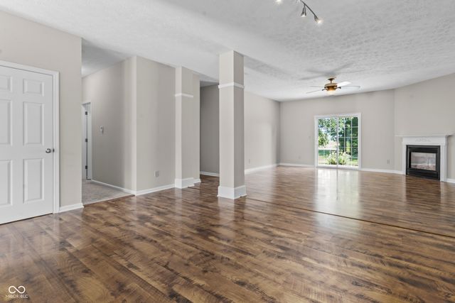 11266 Black Gold Drive, Noblesville, IN 46060