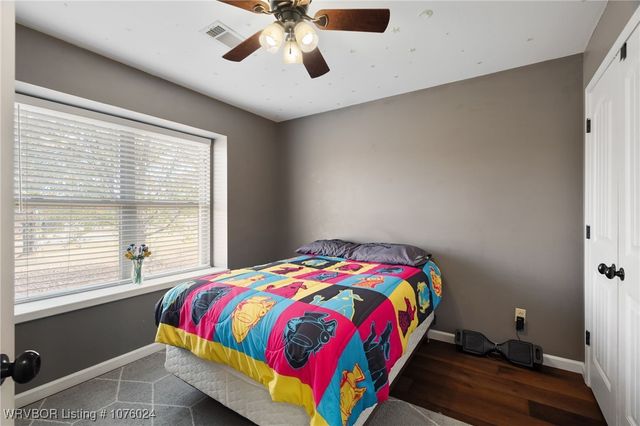 6005 Cedarlakes Circle, Lavaca, AR 72941