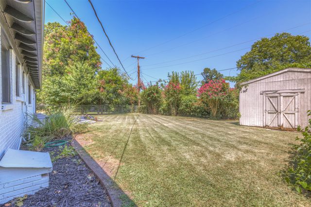 4435 E 60th Street, Tulsa, OK 74135