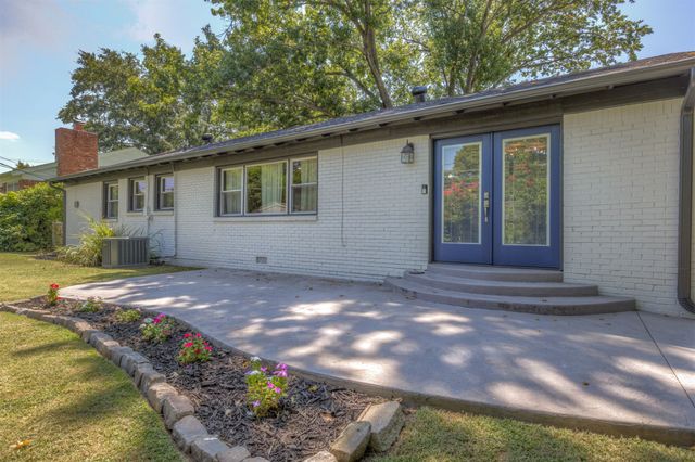 4435 E 60th Street, Tulsa, OK 74135