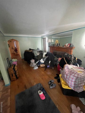 5765 Devonshire Road, Detroit, MI 48224