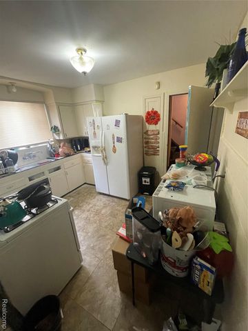 5765 Devonshire Road, Detroit, MI 48224