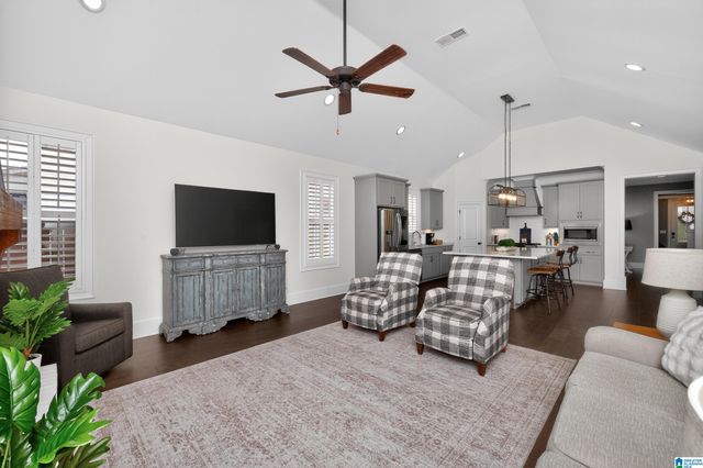 1945 JANEWAY PASS, Hoover, AL 35244