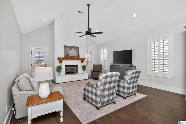 1945 JANEWAY PASS, Hoover, AL 35244