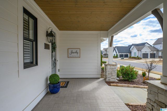 1945 JANEWAY PASS, Hoover, AL 35244