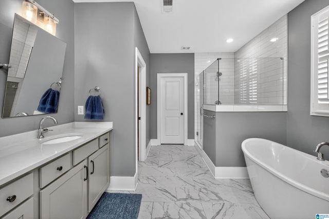 1945 JANEWAY PASS, Hoover, AL 35244