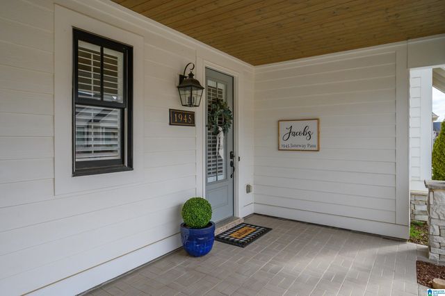 1945 JANEWAY PASS, Hoover, AL 35244