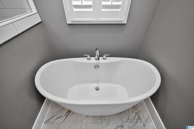 1945 JANEWAY PASS, Hoover, AL 35244