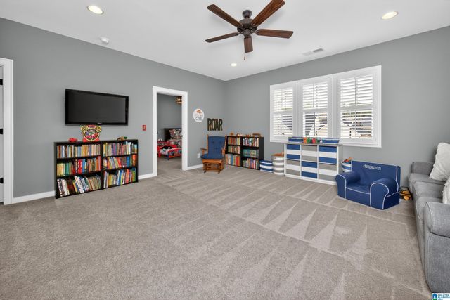 1945 JANEWAY PASS, Hoover, AL 35244