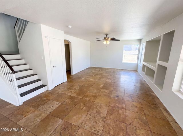 10860 W LONE CACTUS Drive, Peoria, AZ 85373