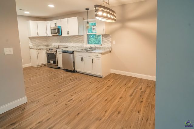 1102 Green St, Warner Robins, GA 31093