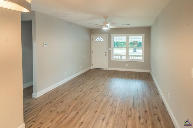 1102 Green St, Warner Robins, GA 31093