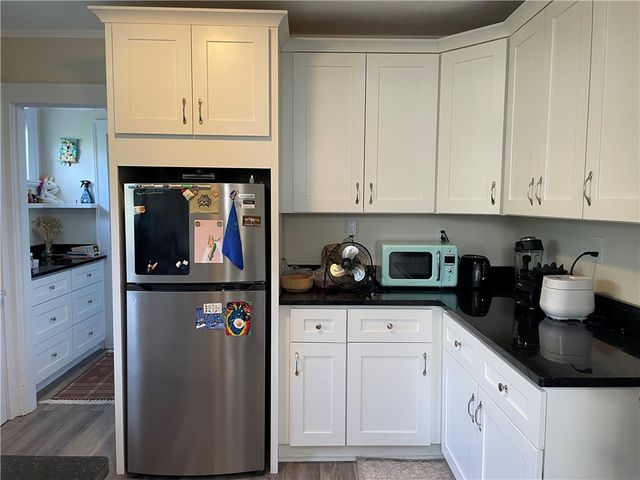 460 Morris Avenue 2, Providence, RI 02906