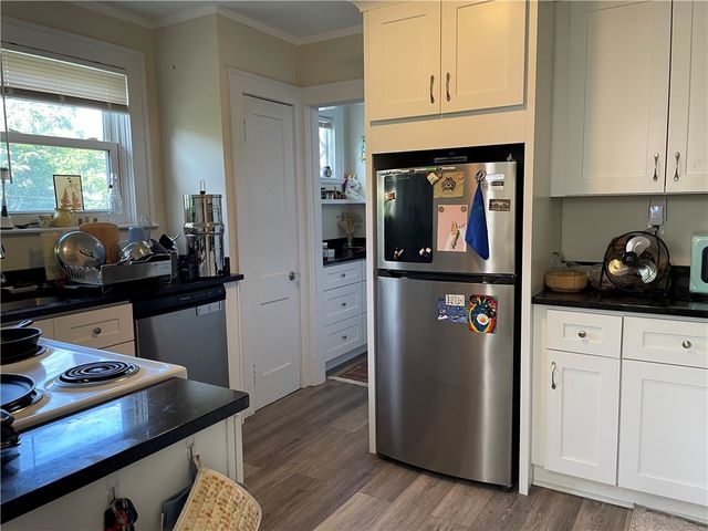 460 Morris Avenue 2, Providence, RI 02906