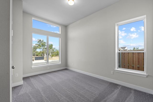 308 Lightstone DR, Georgetown, TX 78633