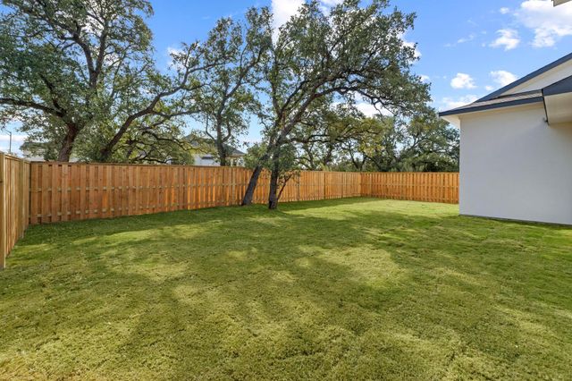 308 Lightstone DR, Georgetown, TX 78633