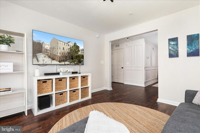 14810 MASON CREEK CIR, Woodbridge, VA 22191