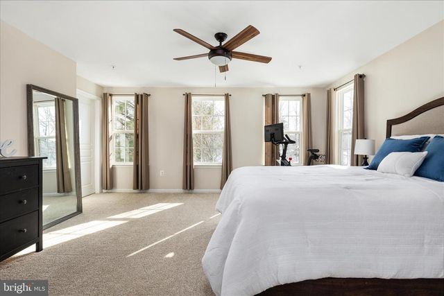 14810 MASON CREEK CIR, Woodbridge, VA 22191